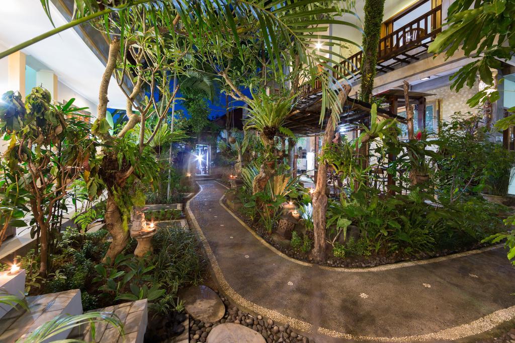 Отель Sandat Bali Ubud Экстерьер фото