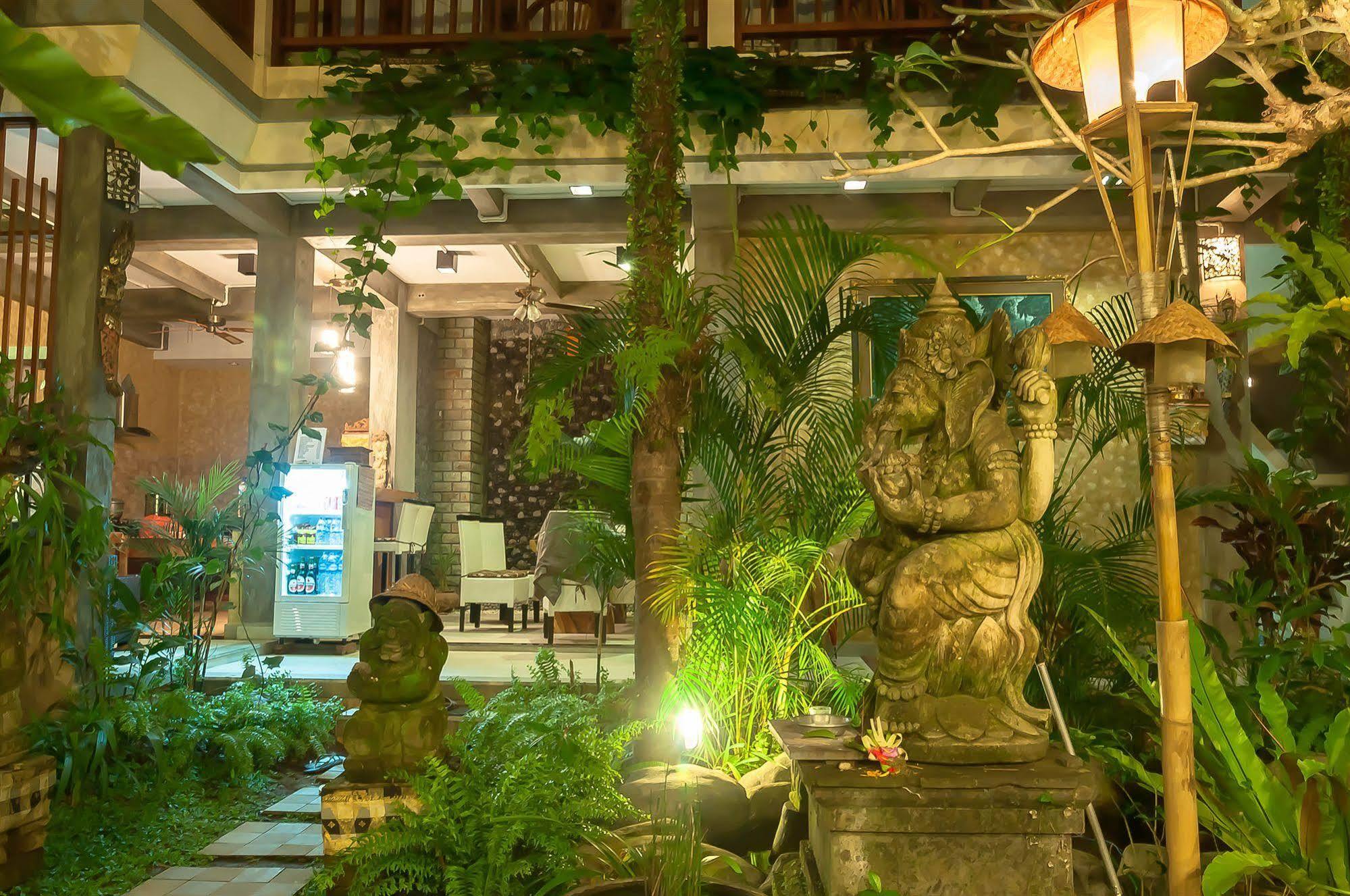 Отель Sandat Bali Ubud Экстерьер фото